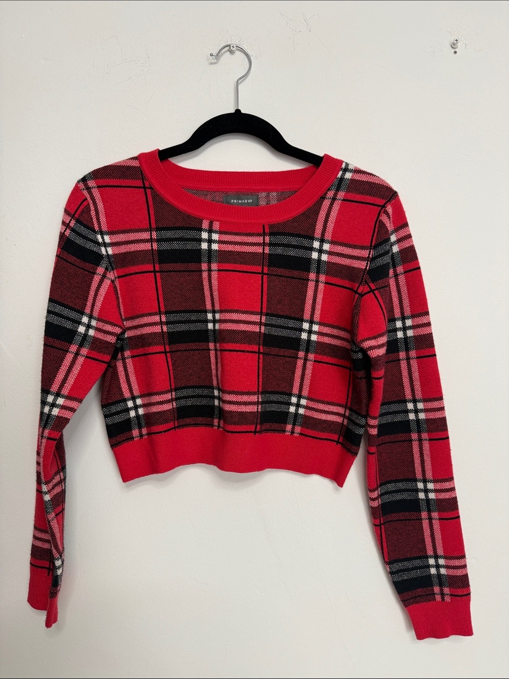 Primark Red Plaid Cropped Crewneck Sweater